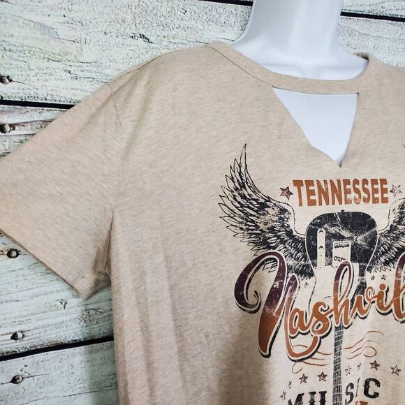 Maurices XL Beige Nashville Music City Graphic Tee Cutout Neck Short Sleeve - Picture 3 of 7